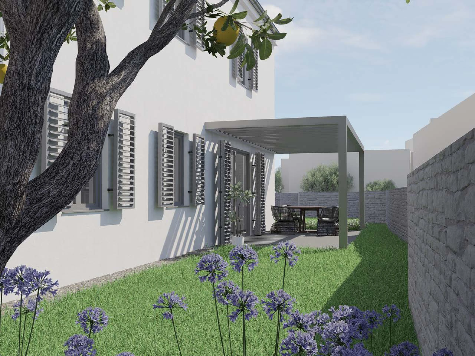 Shaded pergola and garden of a Veli Lošinj apartment